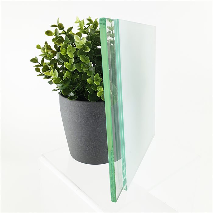 Lamineret glas med poleret kant Lamineret glas med poleret kant